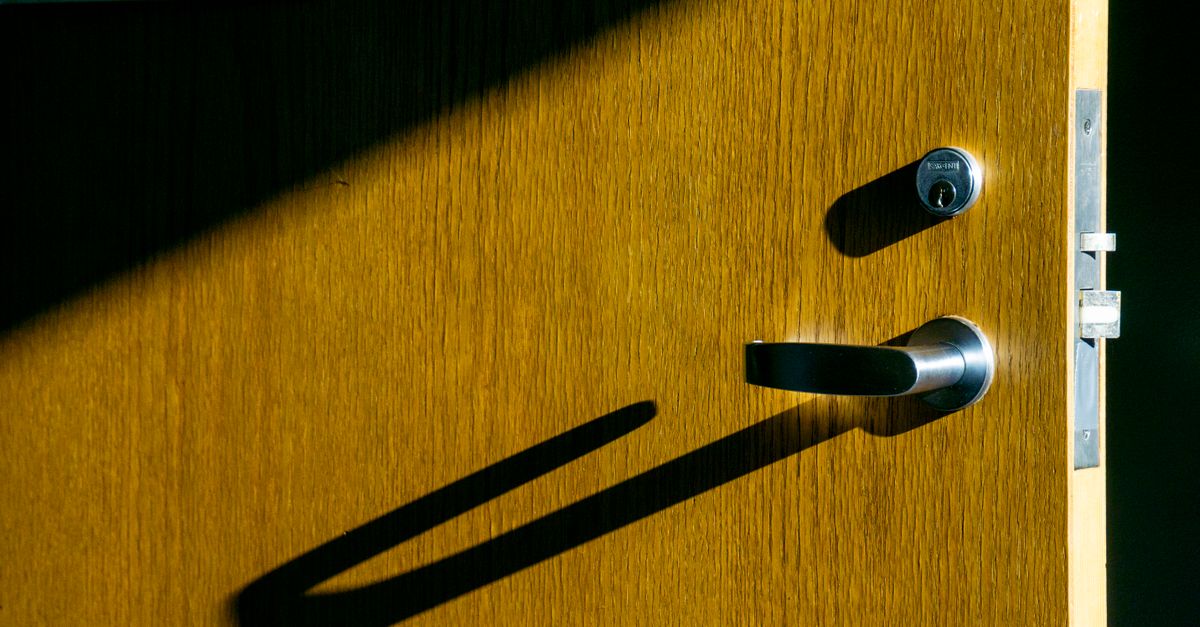 What Determines the Cost of Deadbolt Installation in NYC — and How We Quote — Cloisters locksmith NYC